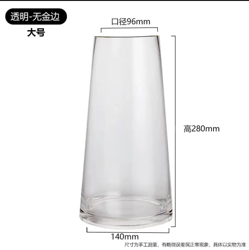 Clear glass vase with dimensions labeled on a white background